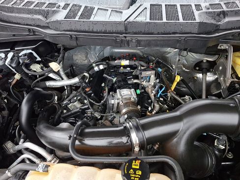 Certified 2023 Ford F150 XLT w/ Equipment Group 302A High image 28