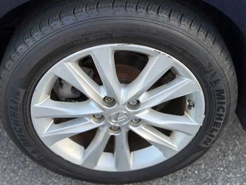 Used 2010 Lexus ES 350 FWD image 15