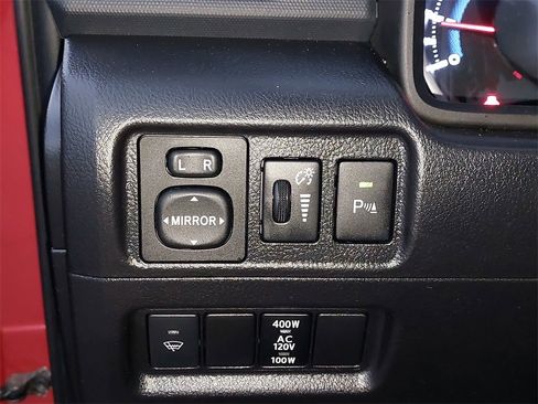 Used 2016 Toyota 4Runner Limited image 22