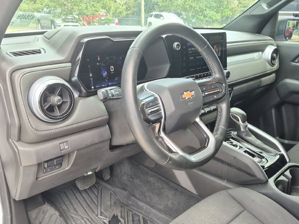 Used 2023 Chevrolet Colorado LT w/ LT Convenience Package II AWD/4WD image 34