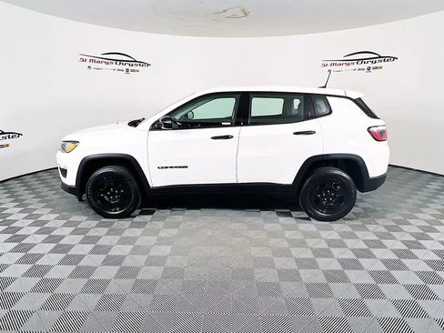 Used 2019 Jeep Compass Sport AWD/4WD image 5
