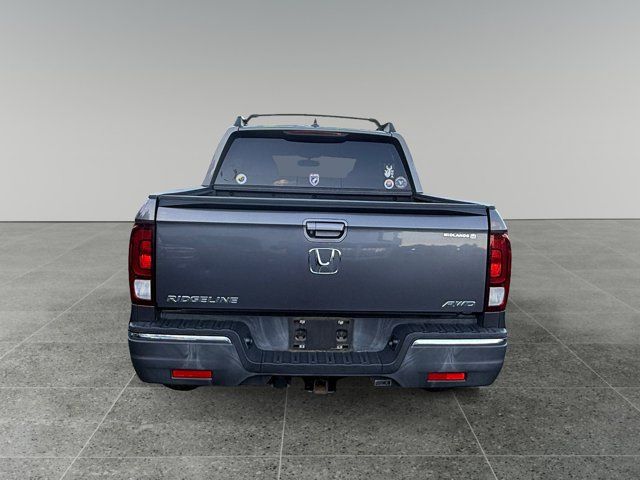 Used 2017 Honda Ridgeline RTL-T image 4