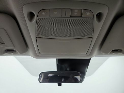 Used 2020 Nissan Rogue Sport SV FWD image 38