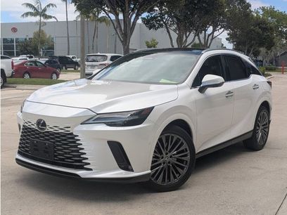 Used 2023 Lexus RX 350 w/ Accessory Package (2T)