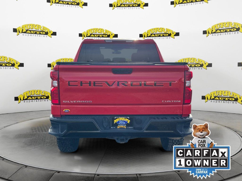 Used 2025 Chevrolet Silverado 1500 Custom Trail Boss AWD/4WD image 4