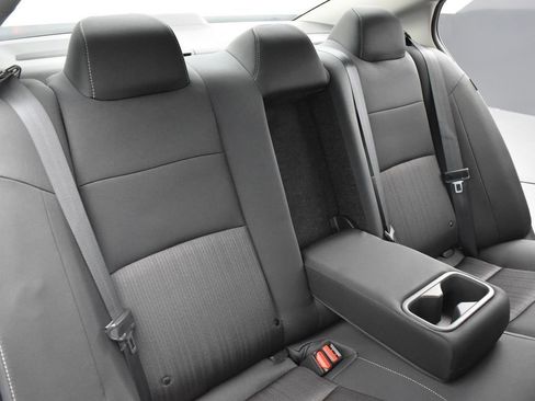 Used 2025 Nissan Altima 2.5 S image 18