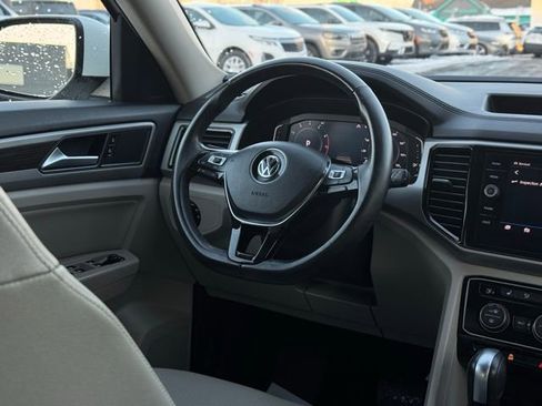 Used 2020 Volkswagen Atlas SEL image 26