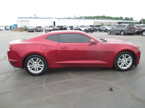 Used 2019 Chevrolet Camaro LS RWD image 6