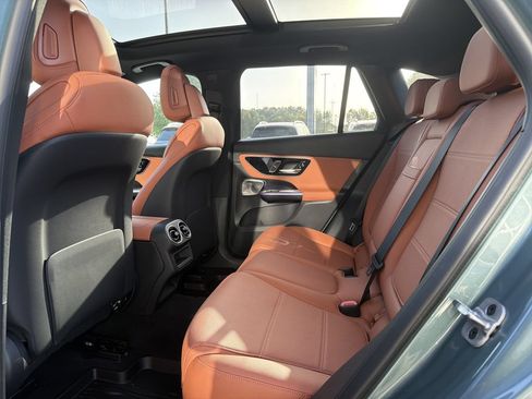Certified 2026 Mercedes-Benz GLC 300 4MATIC image 18