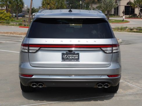 Used 2021 Lincoln Aviator Reserve w/ Equipment Group 201A image 7