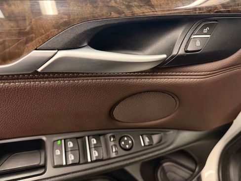 Used 2015 BMW X5 xDrive35i AWD/4WD image 17