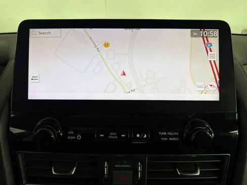 Used 2023 Nissan Armada SL image 3