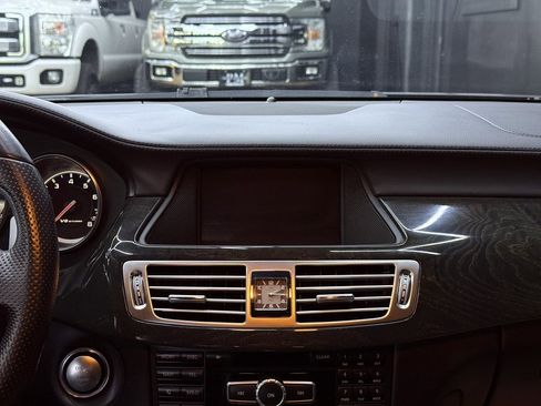 Used 2014 Mercedes-Benz CLS 63 AMG 4MATIC image 22