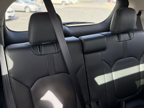 Certified 2025 Honda Pilot Touring image 40