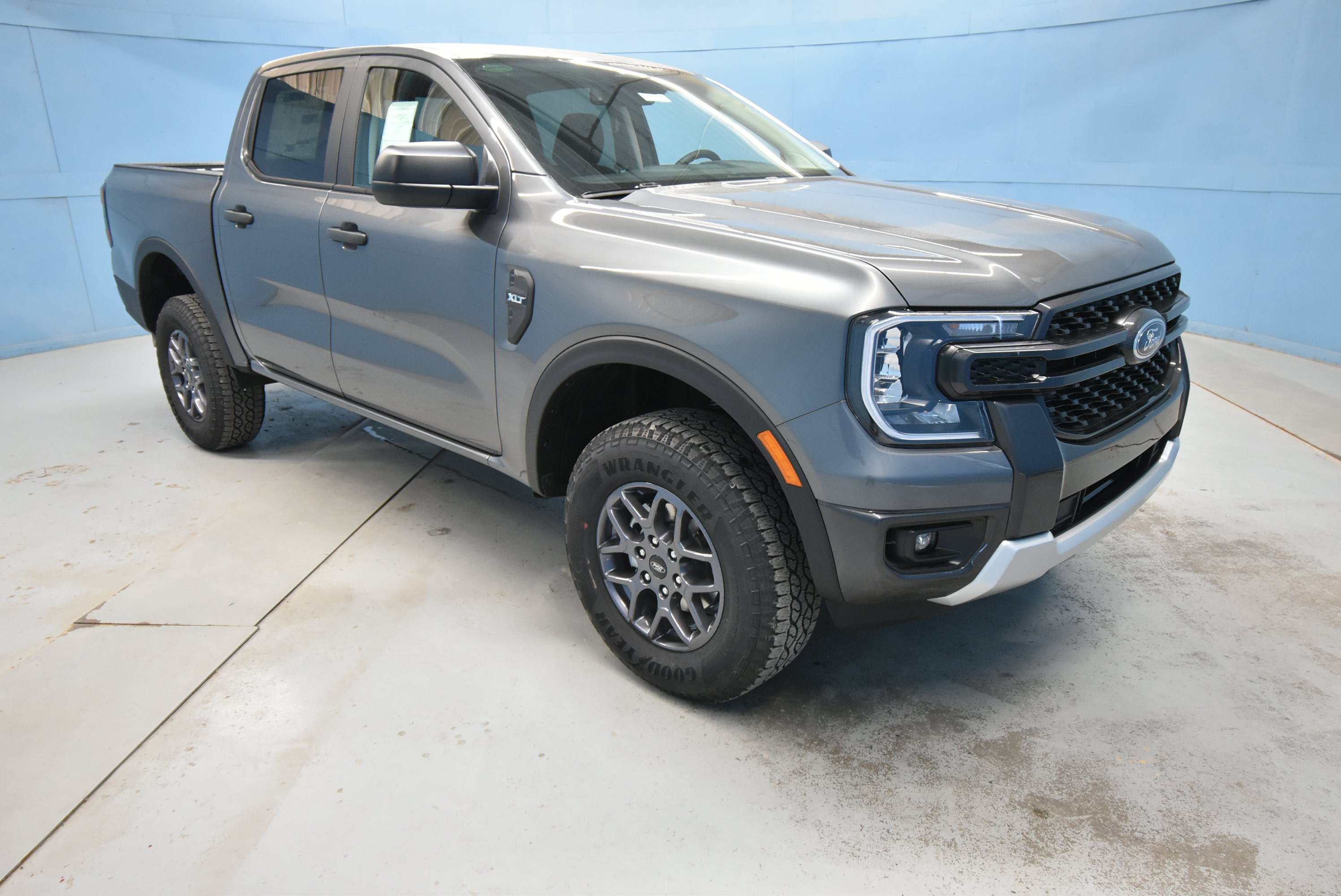 New 2026 Ford Ranger XLT w/ Equipment Group 301A High AWD/4WD image 1