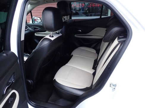 Used 2019 Buick Encore Preferred FWD image 8