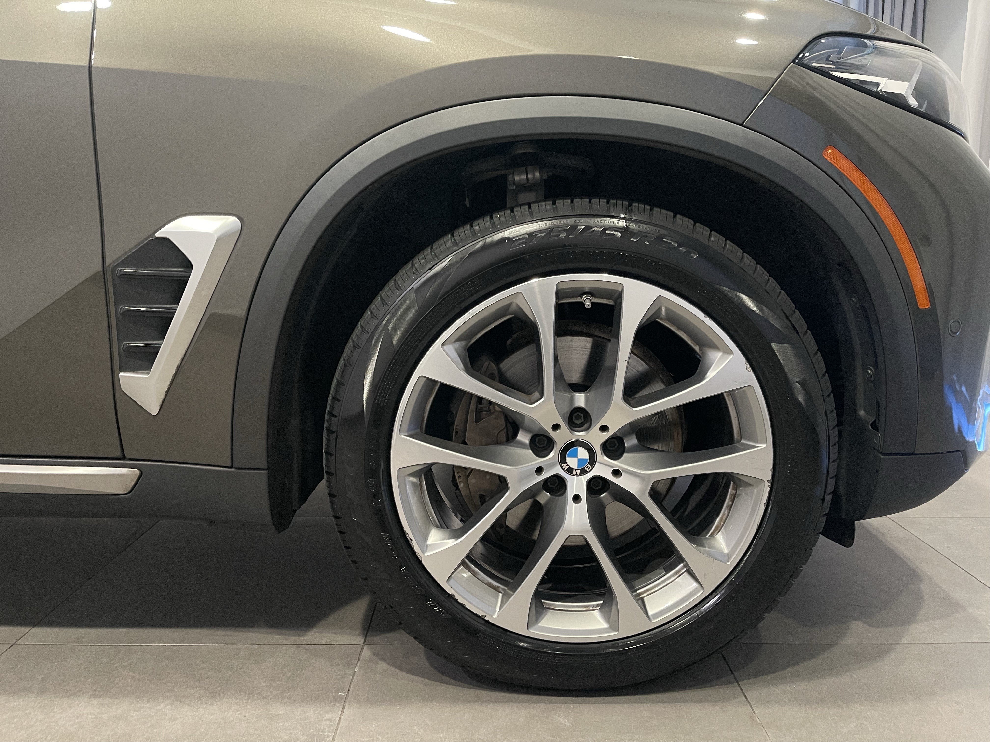 Certified 2024 BMW X5 xDrive40i AWD/4WD image 10