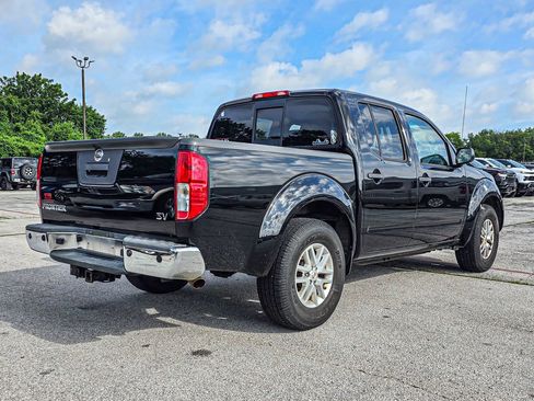 Used 2015 Nissan Frontier SV w/ SV Value Truck Package RWD image 6