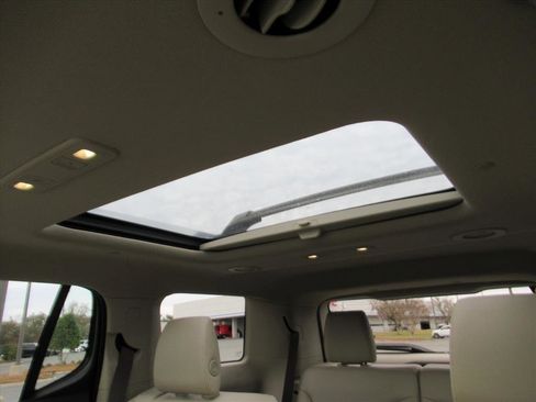 Used 2019 GMC Acadia Denali w/ Technology Package image 28