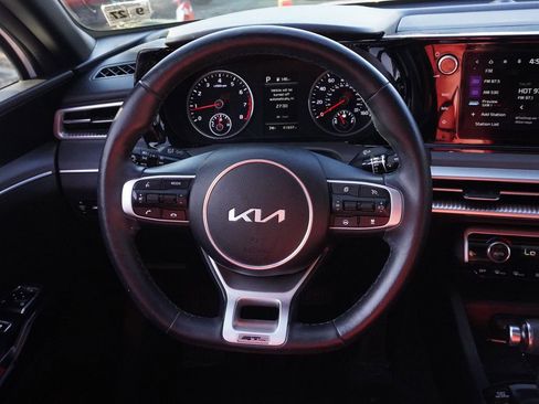 Used 2023 Kia K5 GT-Line image 33