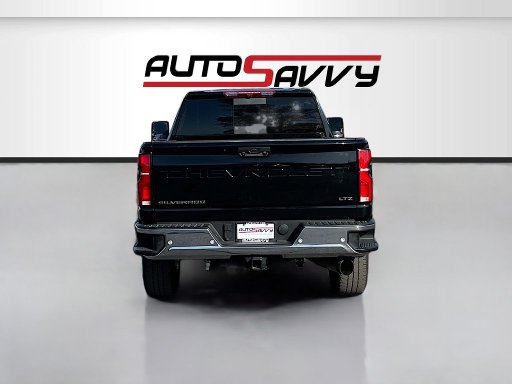Used 2025 Chevrolet Silverado 2500 LTZ w/ LTZ Plus Package AWD/4WD image 6
