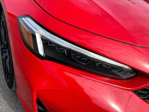 Used 2025 Honda Civic Sport image 28