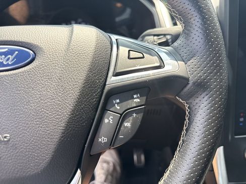 Used 2023 Ford Edge ST AWD/4WD image 23