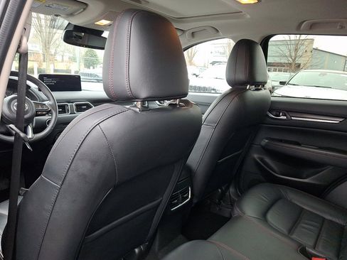 Used 2024 MAZDA CX-5 Carbon Edition image 21