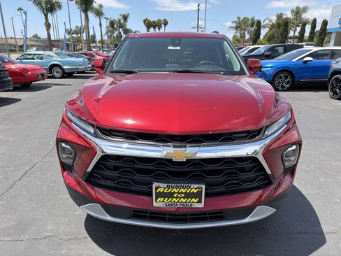 New 2025 Chevrolet Blazer LT w/ Convenience Package FWD image 3