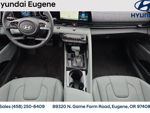 New 2025 Hyundai Elantra Limited image 15