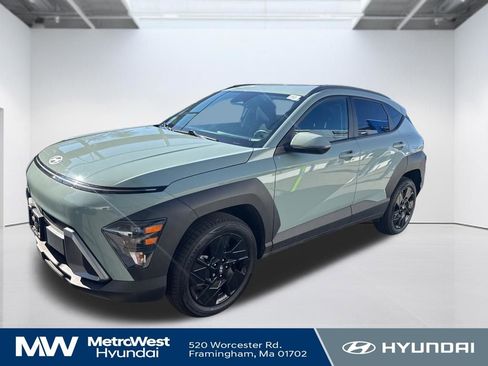 Certified 2024 Hyundai Kona SEL w/ Convenience Package image 1