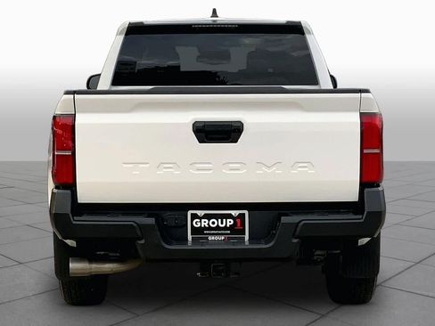 Used 2025 Toyota Tacoma SR RWD image 5
