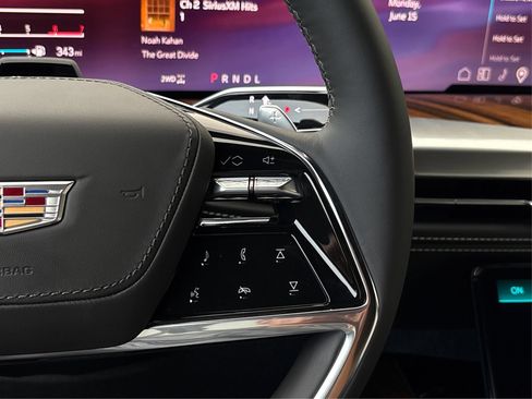 New 2026 Cadillac Escalade Platinum Sport AWD/4WD image 30