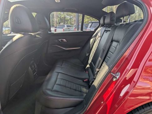Used 2019 BMW 330i Sedan w/ Premium Package RWD image 12
