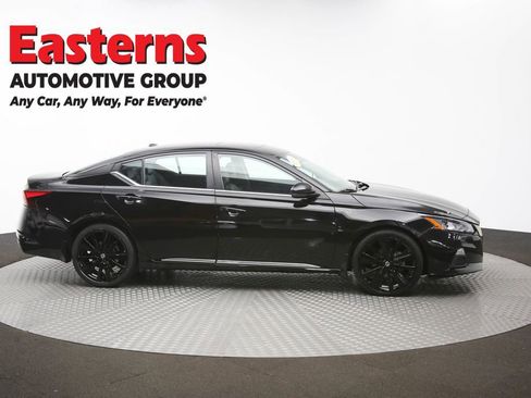 Used 2022 Nissan Altima 2.0 SR FWD image 46