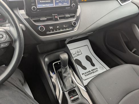 Certified 2022 Toyota Corolla LE image 20