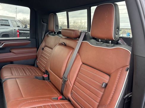 Used 2024 GMC Sierra 2500 Denali Ultimate w/ LPO, GMC Protection Package image 34