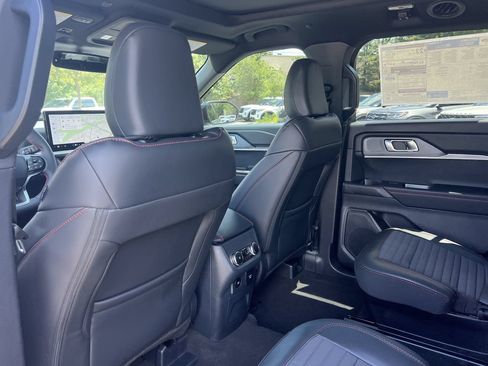 New 2026 Ford Explorer ST-Line w/ ST-Line Street Pack AWD/4WD image 19