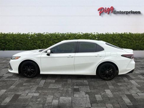 Used 2024 Toyota Camry LE w/ Convenience Package FWD image 3