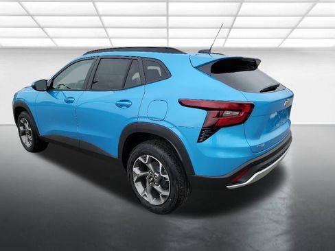 New 2026 Chevrolet Trax LT FWD image 4