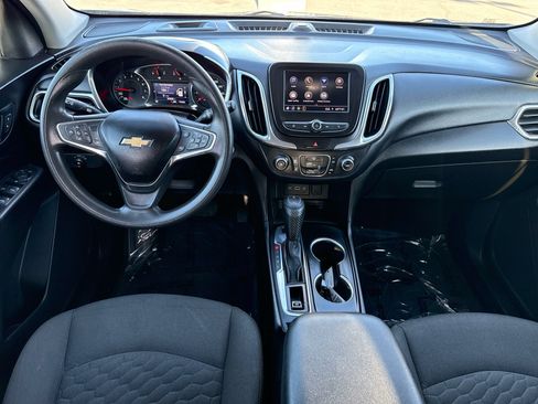Used 2020 Chevrolet Equinox LT AWD/4WD image 15