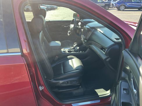 Used 2022 Chevrolet Traverse High Country w/ LPO, Floor Liner Package image 19