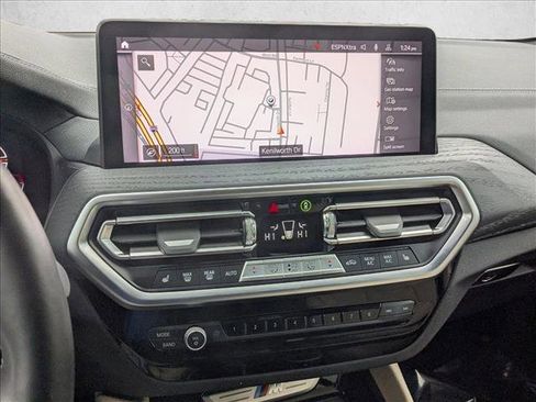 Certified 2025 BMW X4 M40i w/ Premium Package image 14