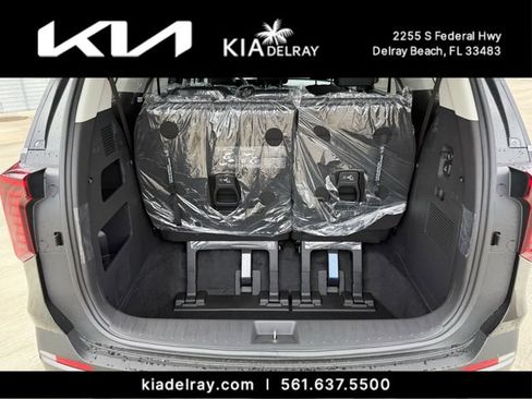 New 2026 Kia Carnival SX Prestige FWD image 8