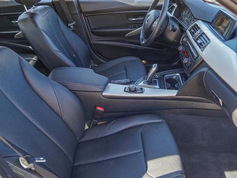 Used 2015 BMW 320i 320i Sedan 4D image 36