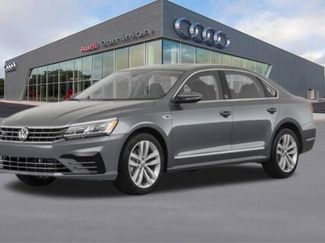 Used 2019 Volkswagen Passat 2.0T Wolfsburg image 1