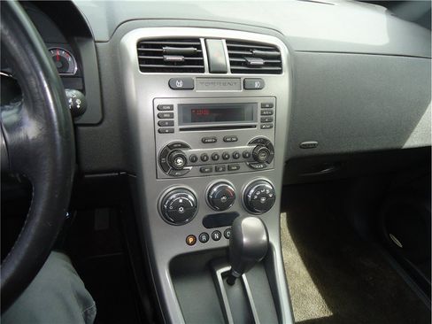 Used 2006 Pontiac Torrent 2WD w/ Preferred Package image 24