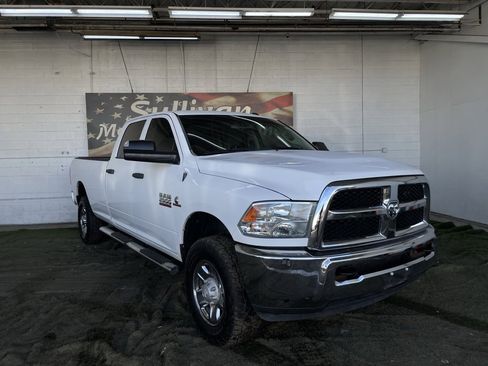 Used 2016 RAM 2500 Tradesman w/ Chrome Appearance Group image 6