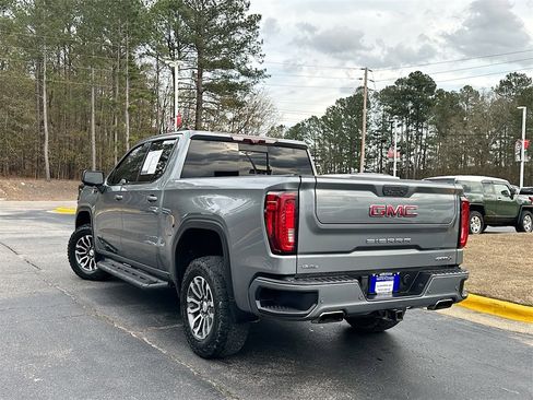 Used 2020 GMC Sierra 1500 AT4 w/ Off-Road Performance Package image 6