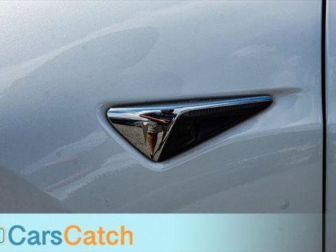 Used 2019 Tesla Model 3 Mid Range RWD image 16